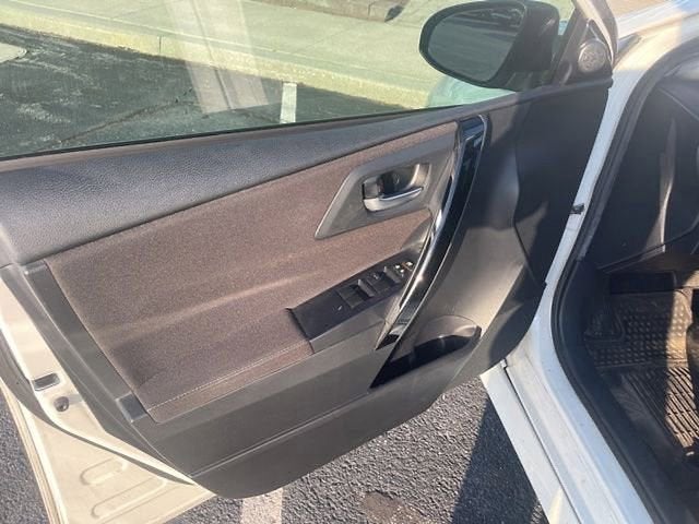 2017 Toyota Corolla iM BASE