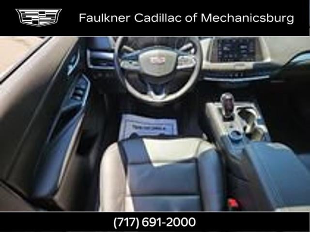 2023 Cadillac XT4 Premium Luxury