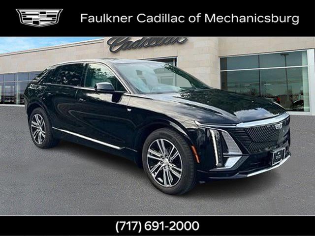 2024 Cadillac LYRIQ Luxury 1
