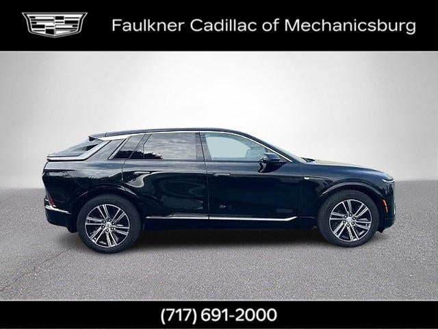 2024 Cadillac LYRIQ Luxury 1