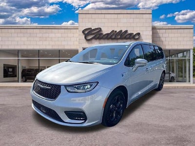 2022 Chrysler Pacifica Hybrid Limited