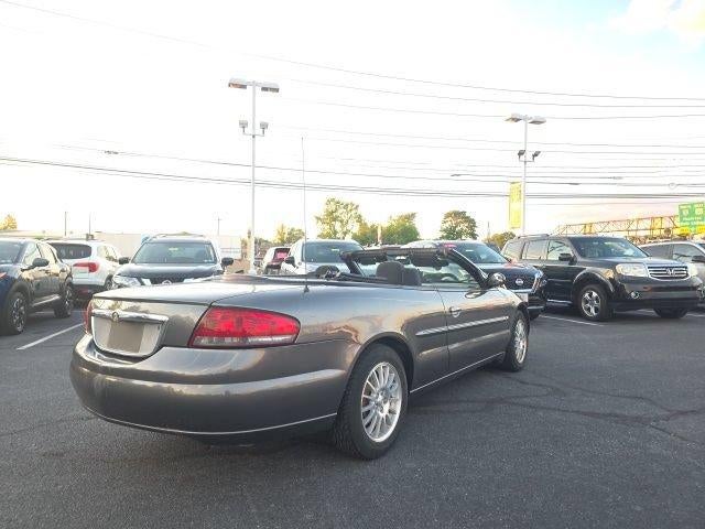 2004 Chrysler Sebring Base