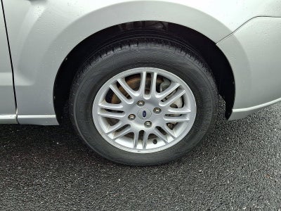 2011 Ford Focus 4dr Sdn SE