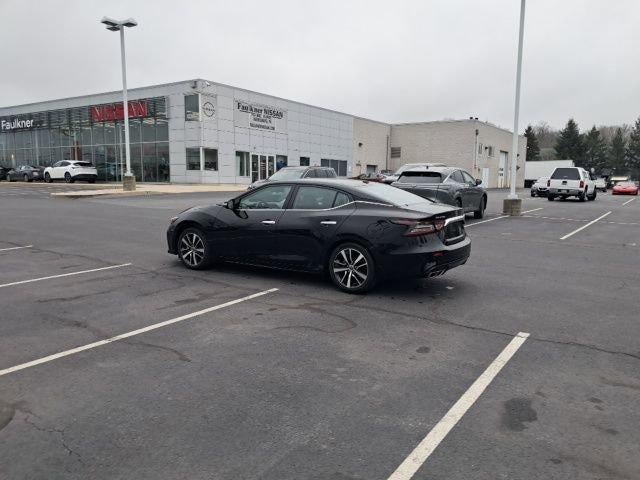 2023 Nissan Maxima SV