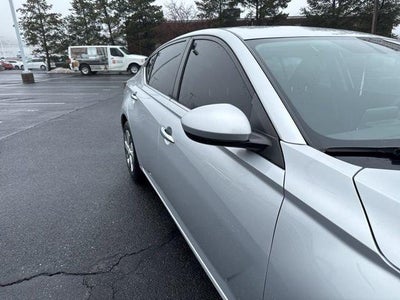 2020 Nissan Altima 2.5 S Sedan