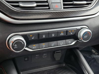 2023 Nissan Altima SR