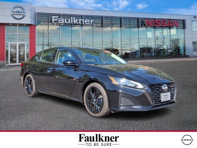 2023 Nissan Altima SR