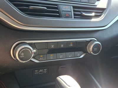2023 Nissan Altima SR
