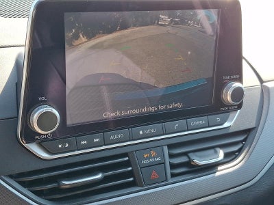 2023 Nissan Altima SR