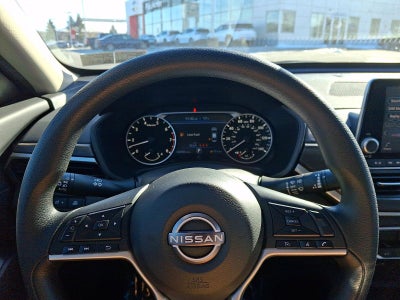 2024 Nissan Altima 2.5 SV Sedan