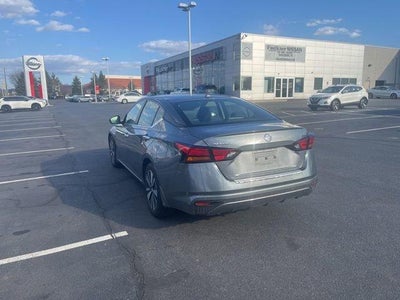 2022 Nissan Altima SV