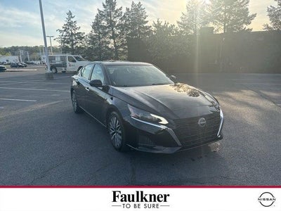 2023 Nissan Altima SV