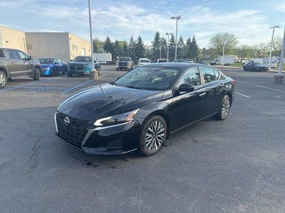 2023 Nissan Altima SV