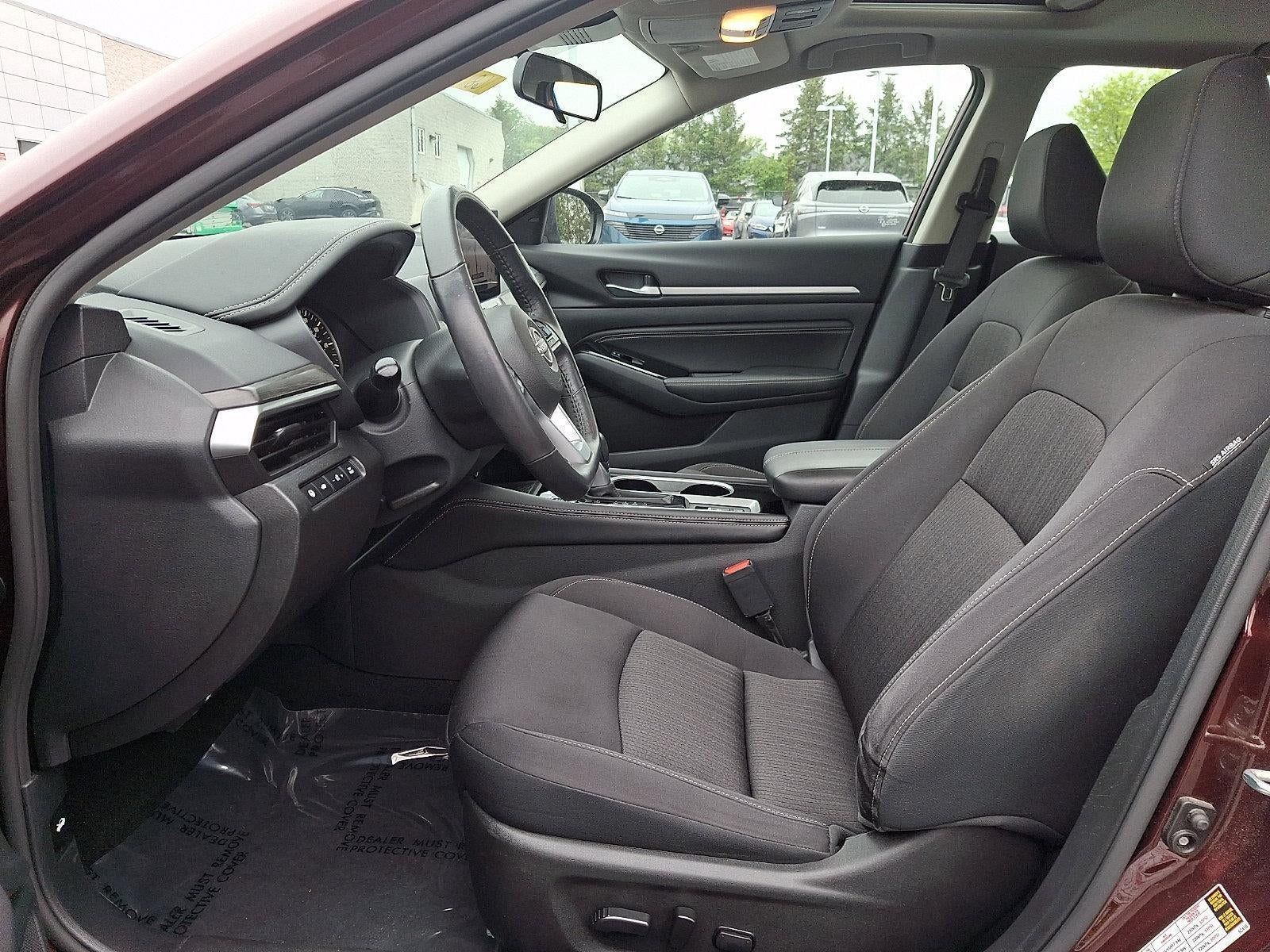 2023 Nissan Altima SV