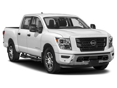 2023 Nissan Titan 4x4 Crew Cab SV