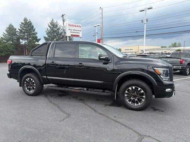 2023 Nissan TITAN Crew Cab PRO-4X®