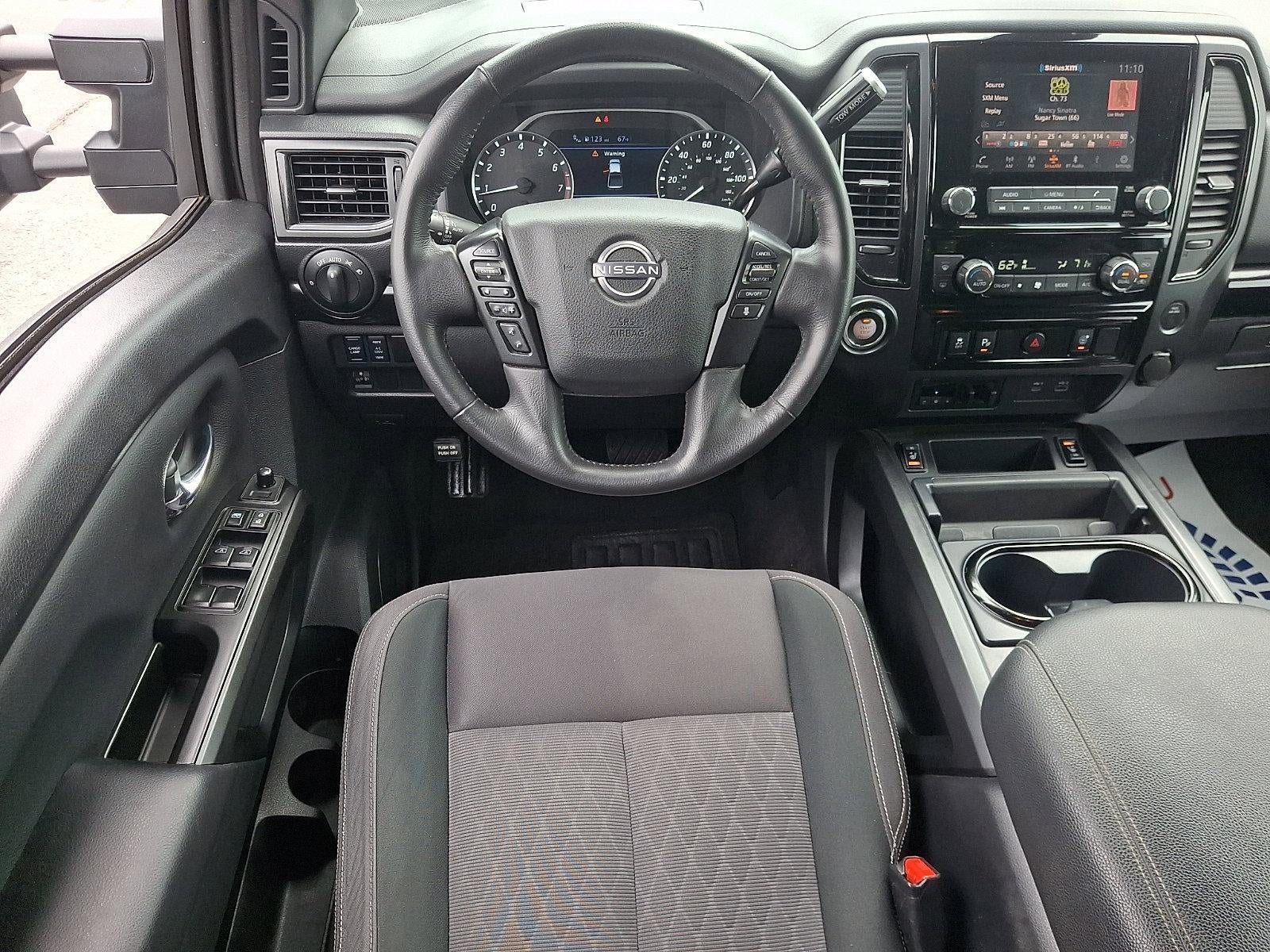 2023 Nissan Titan 4x2 Crew Cab SV