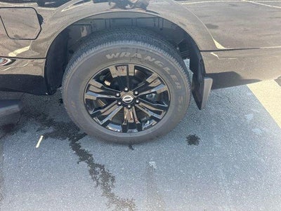 2023 Nissan Titan 4x2 Crew Cab SV