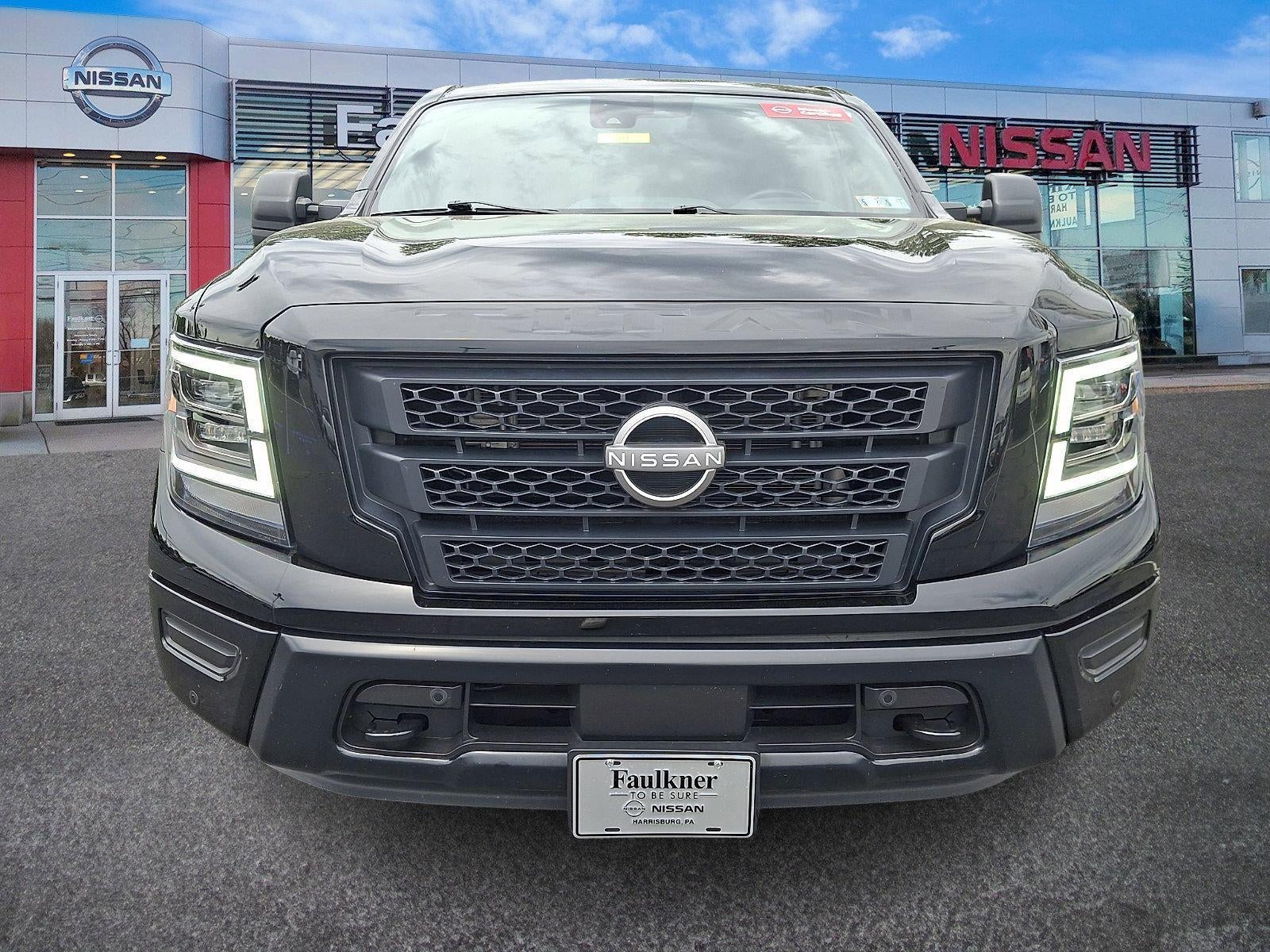 2023 Nissan Titan 4x2 Crew Cab SV