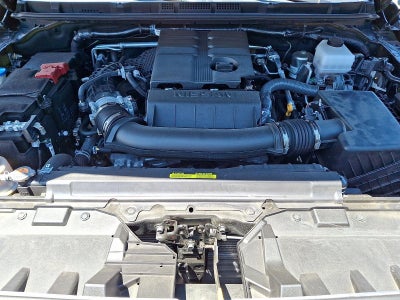 2024 Nissan Frontier Crew Cab SL