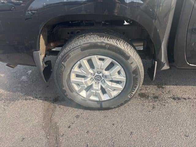 2023 Nissan Frontier Crew Cab 4x4 SV Auto