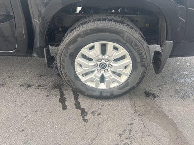 2023 Nissan Frontier Crew Cab 4x4 SV Auto