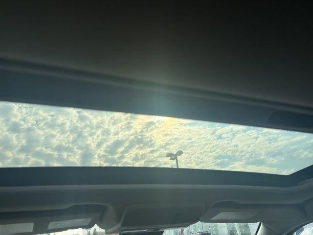 2023 Nissan Frontier Crew Cab 4x4 SV Auto