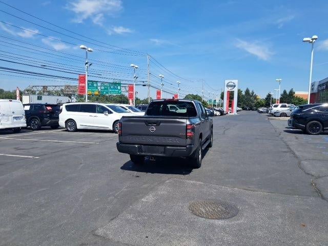 2022 Nissan Frontier Crew Cab S