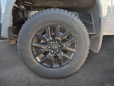 2026 Nissan Frontier Crew Cab SV