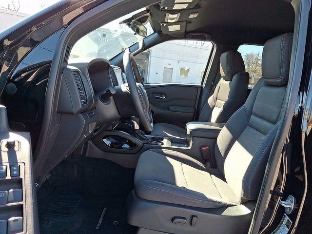 2023 Nissan Frontier Crew Cab 4x4 SV Auto *Ltd Avail*