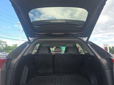 2019 Toyota RAV4 XLE Premium AWD (Natl)