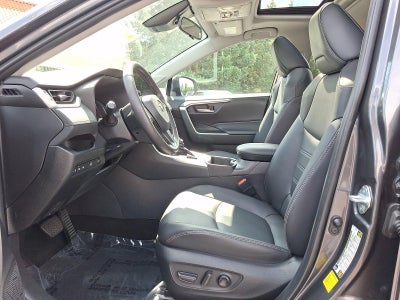 2024 Toyota RAV4 XLE Premium AWD (Natl)