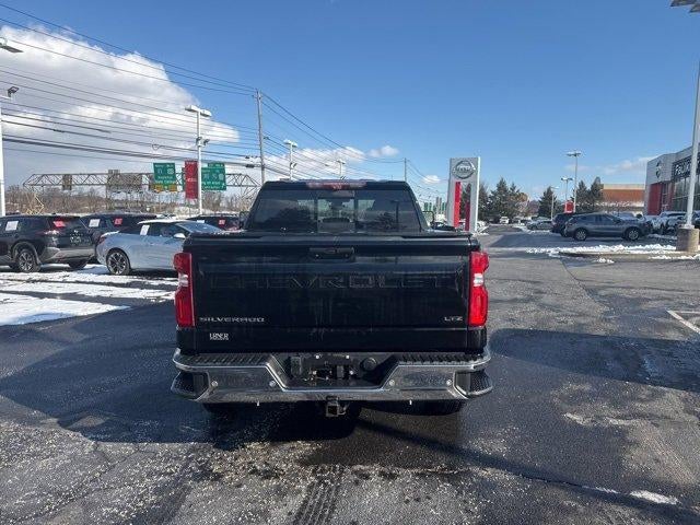 2020 Chevrolet Silverado 1500 Crew Cab Short Box 4-Wheel Drive LTZ