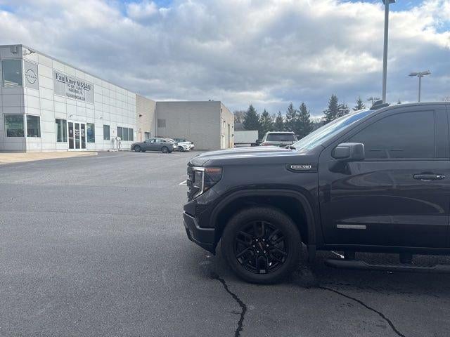 2022 GMC Sierra 1500 Crew Cab Short Box 4-Wheel Drive Elevation 3SB