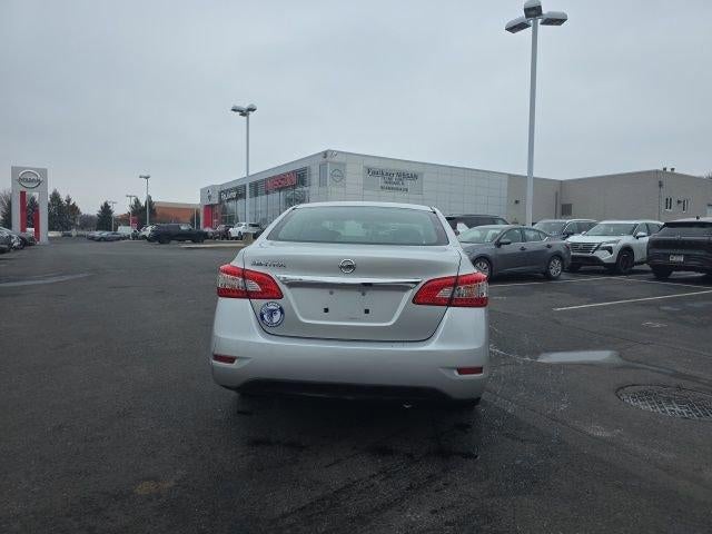 2015 Nissan Sentra 4dr Sdn I4 Manual S