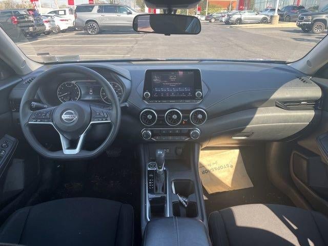 2023 Nissan Sentra SV CVT
