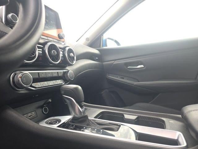 2023 Nissan Sentra SV CVT