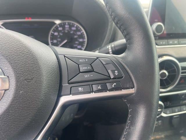 2023 Nissan Sentra SV CVT