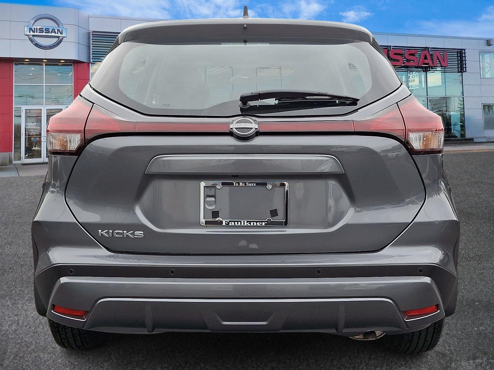 2025 Nissan Kicks Play S FWD