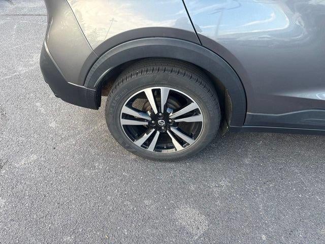 2019 Nissan Kicks SV FWD