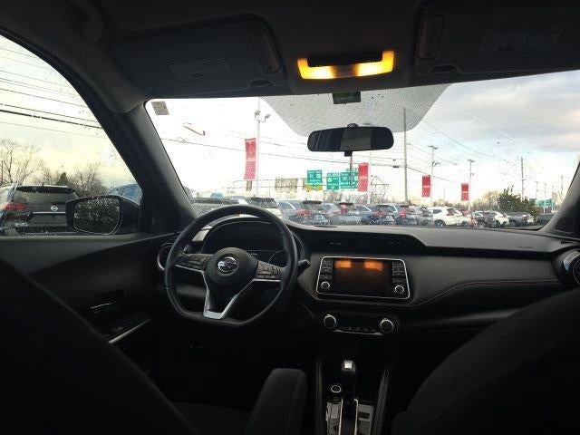 2018 Nissan Kicks SR FWD