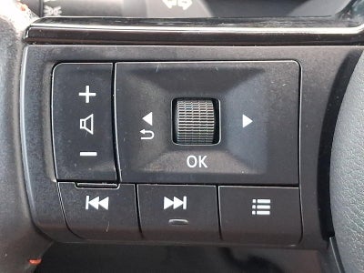 2025 Nissan Kicks SR AWD