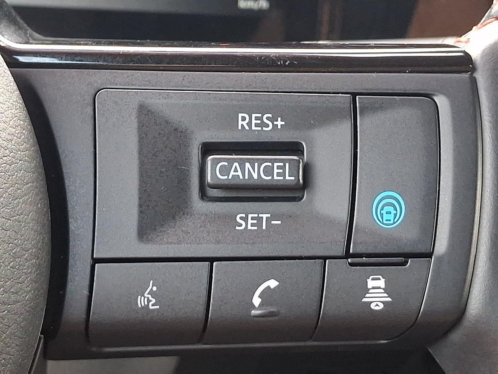 2025 Nissan Kicks SR AWD