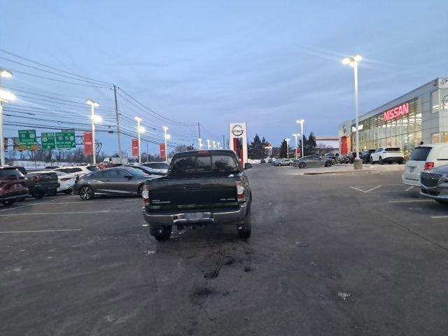 2013 Toyota Tacoma 4WD Double Cab Short Bed V6 Automatic (Natl)