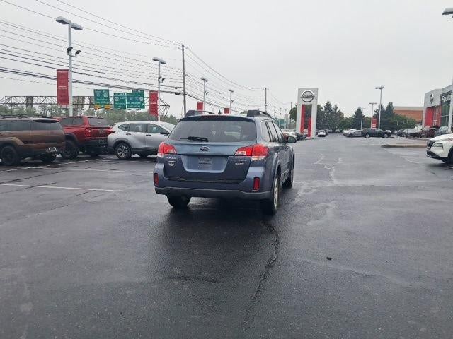 2014 Subaru Outback 2.5i Premium Automatic