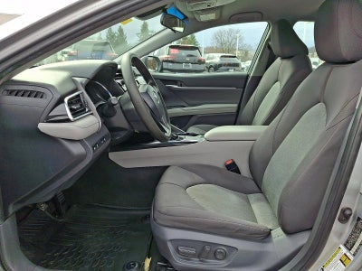 2018 Toyota Camry LE Auto (SE)