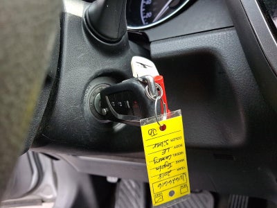 2018 Toyota Camry LE Auto (SE)