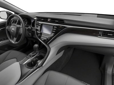 2018 Toyota Camry LE Auto (SE)