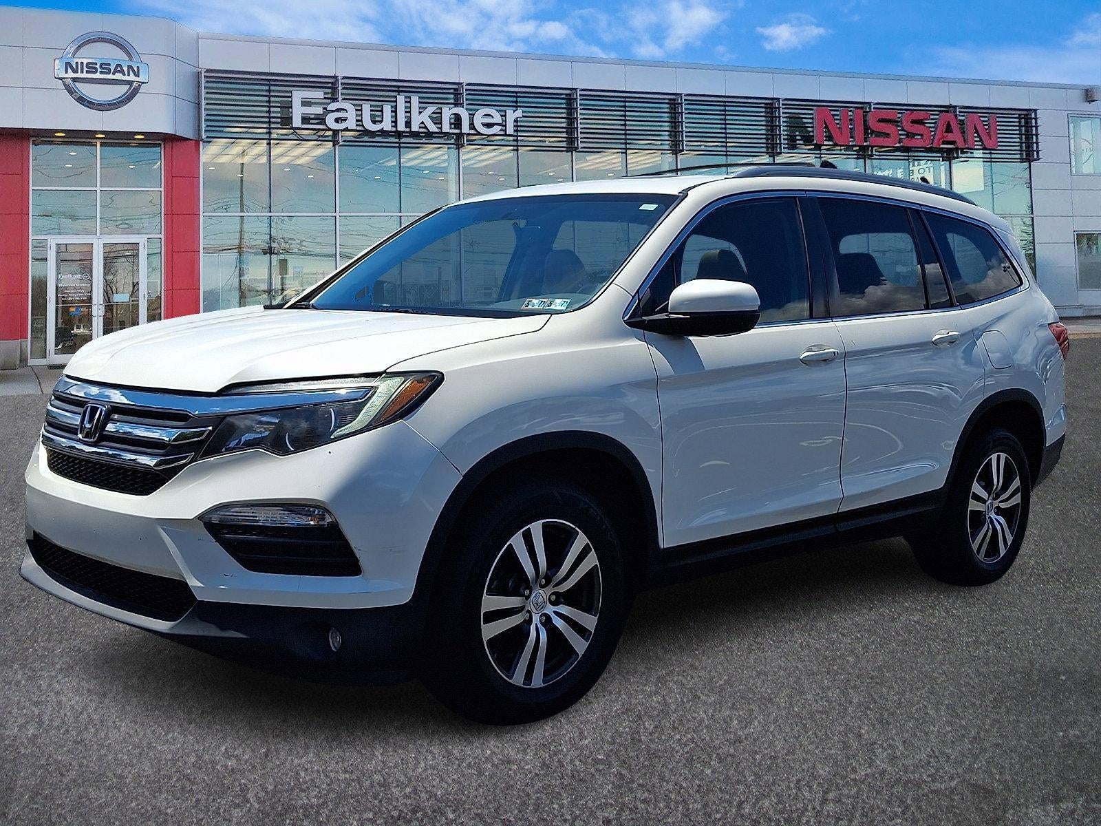 2016 Honda Pilot AWD EX-L with DVD Rear Entertainment System