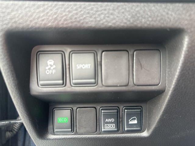 2015 Nissan Rogue AWD 4dr S